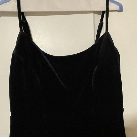 Blue Velvet Lulus Evening gown - Picture 2 of 7